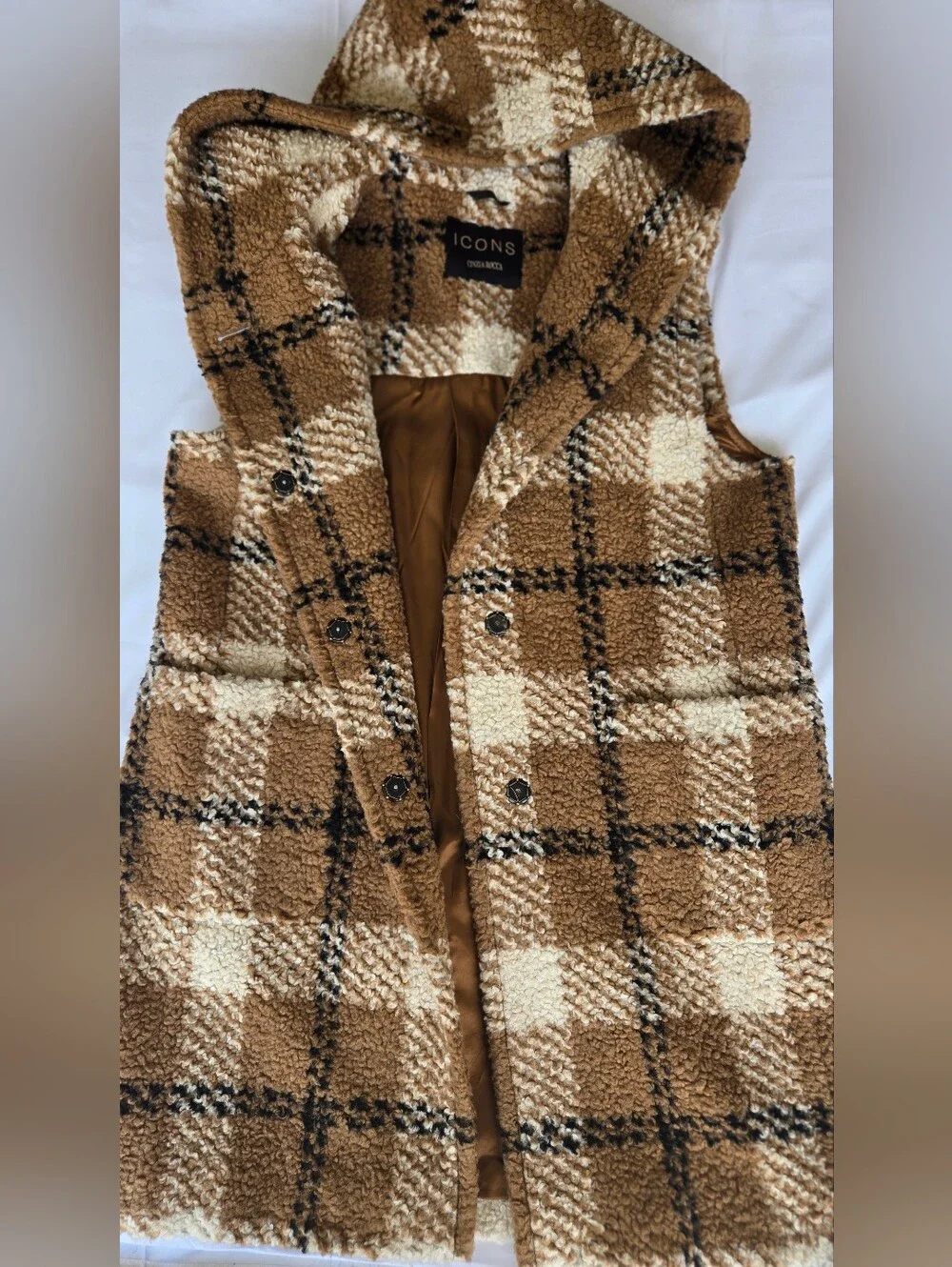 Cinzia Rocca ICONS Women's Warm Long Plaid Sherpa Sleeveless Coat -Camel & Cream